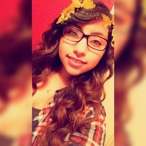 Meet your Posher, Ashley