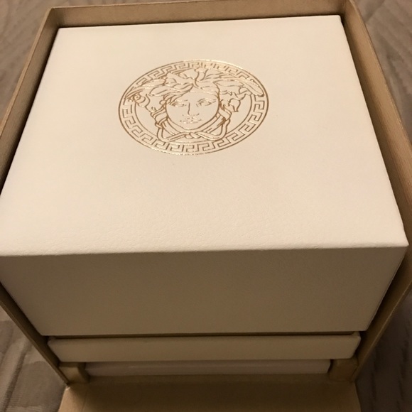 Watch, Men's Swiss V-race GMT Gold ion plated - Picture 5 of 7