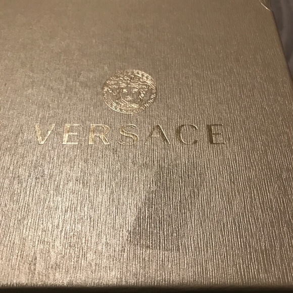 Watch, Men's Swiss V-race GMT Gold ion plated - Picture 6 of 7