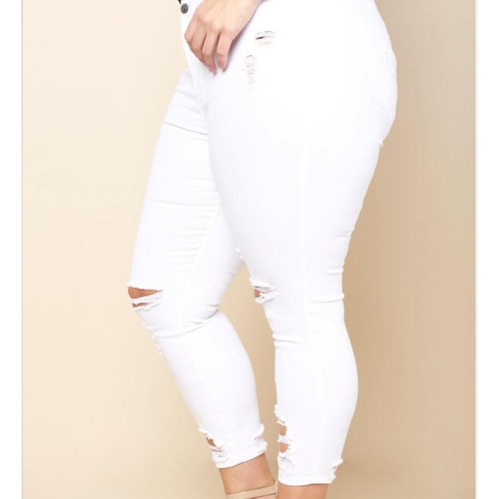 💕NEW PLUS (1-> 18 LEFT) white ankle skinny jeans - Picture 4 of 7