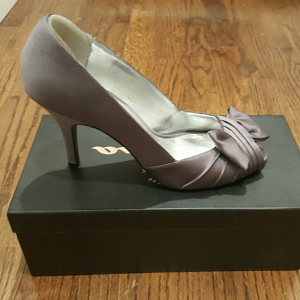 Gray satin peep toe heels
