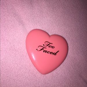 ‼️SALE‼️New Too Faced Love Flush‼️