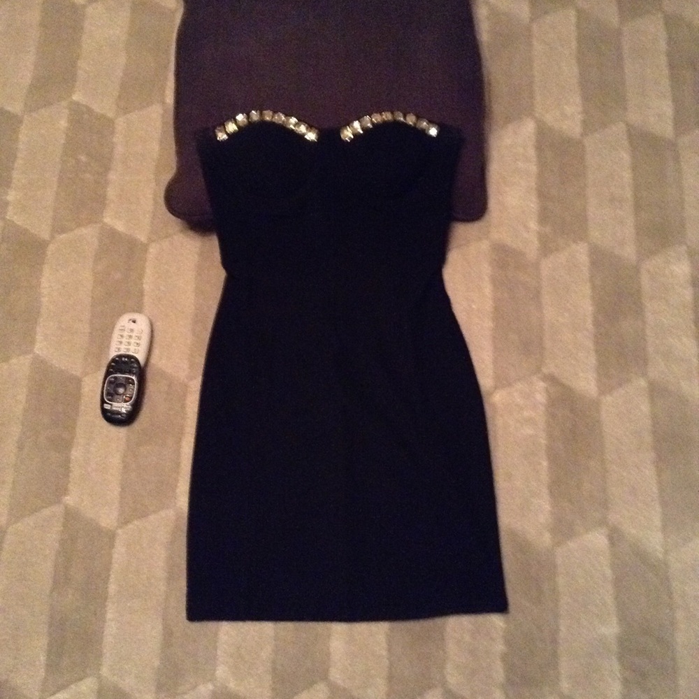 Little black dress.