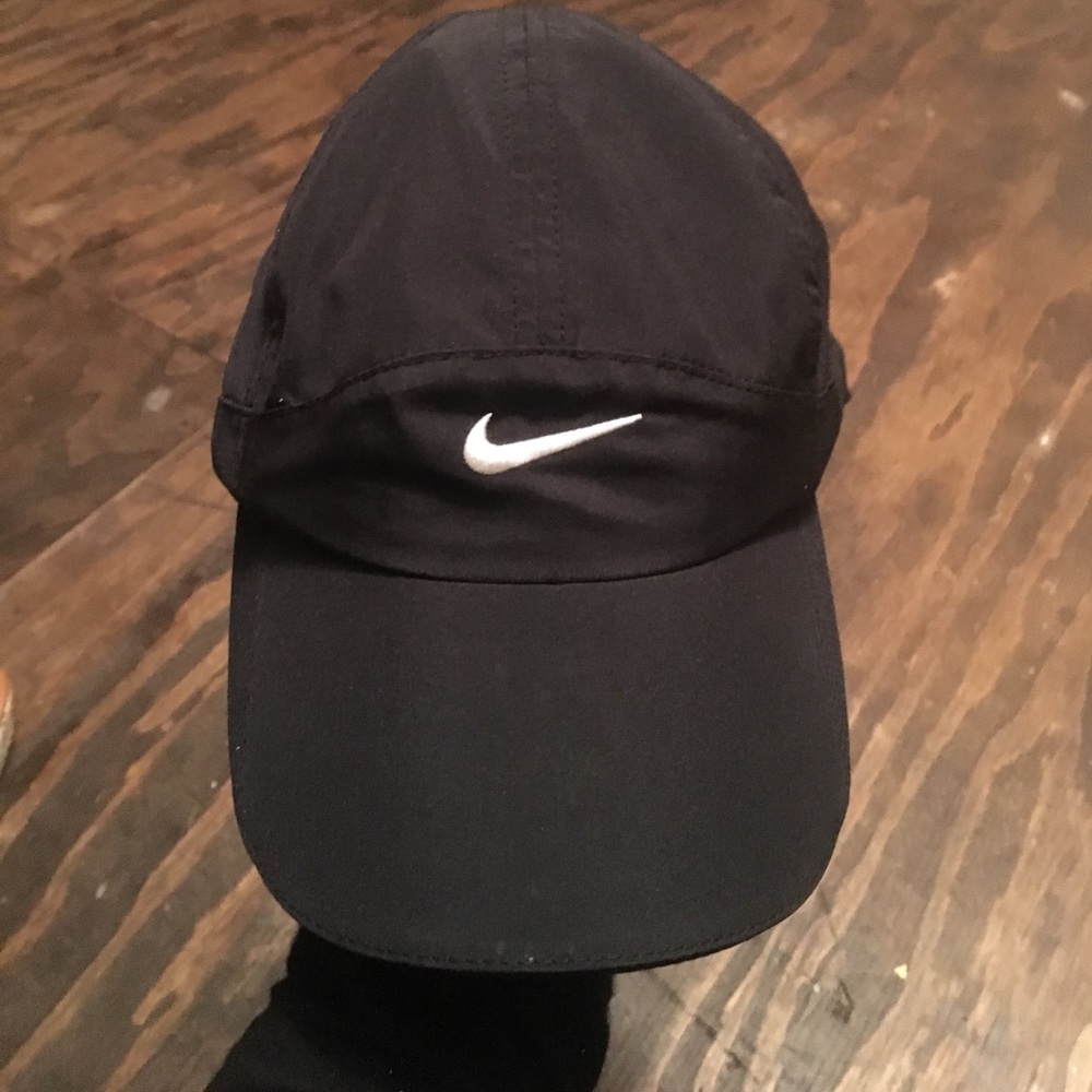 Nike running cap