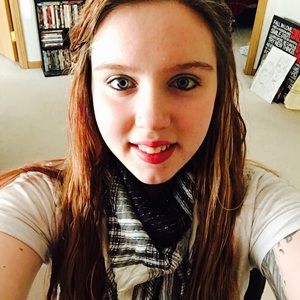 Meet your Posher, Leeann