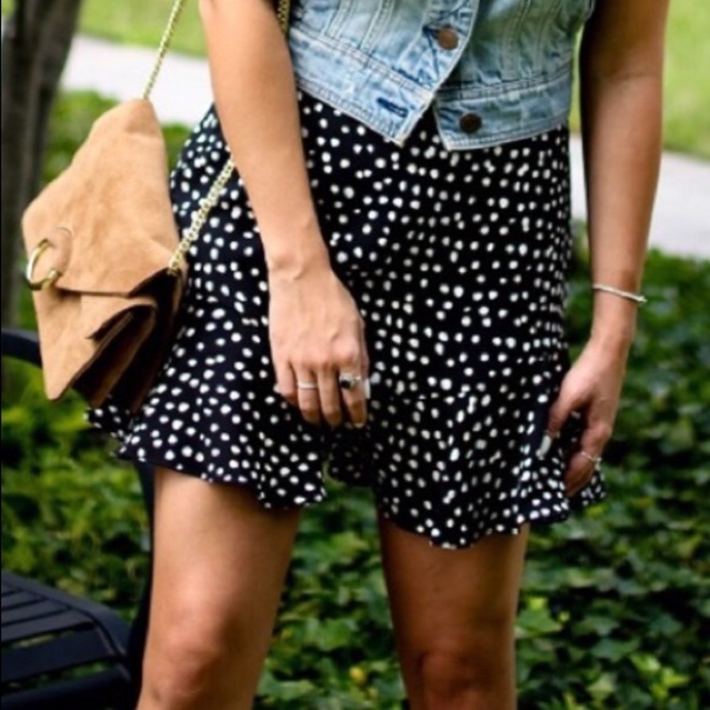 Banana Republic mini skirt