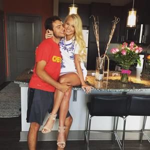 Meet your Posher, Philip