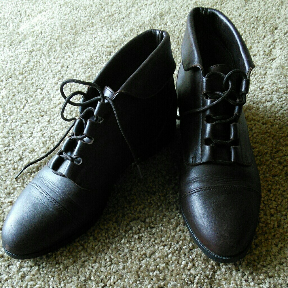 Ankle boots