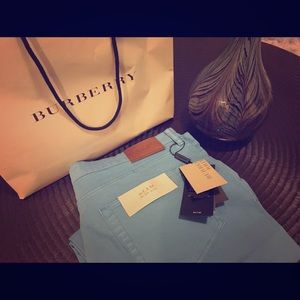 Men's Burberry Jeans Sz 40 (Slim Fit)