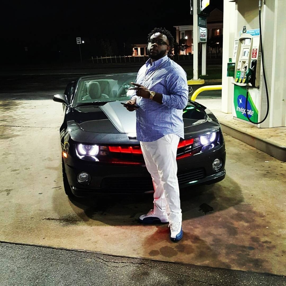 Meet your Posher, Larry