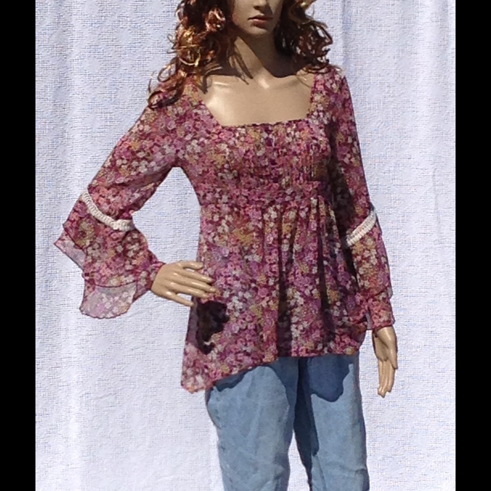 Boho lacy floral tunic blouse