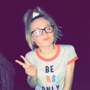 Meet your Posher, Kelsey