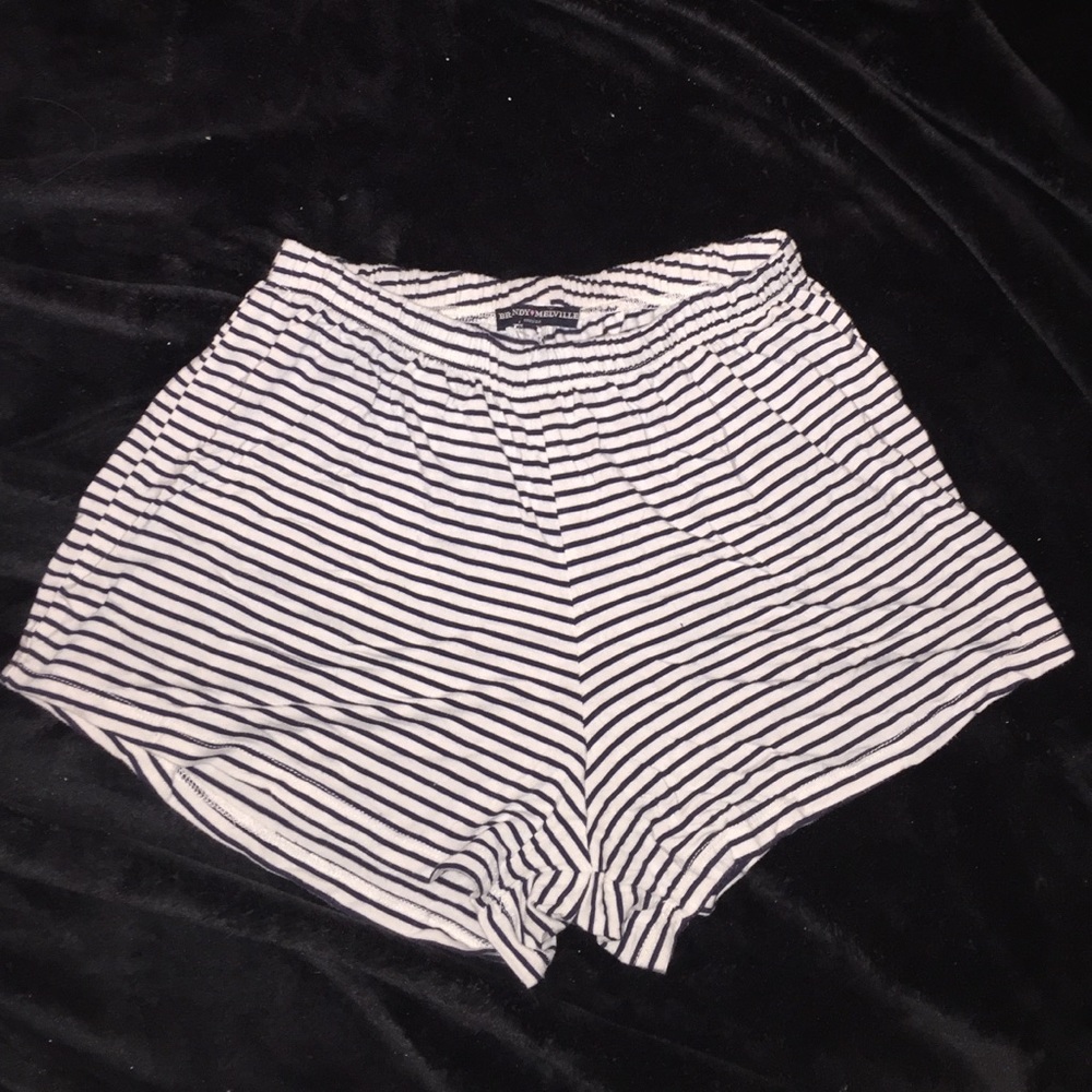 striped flowy shorts