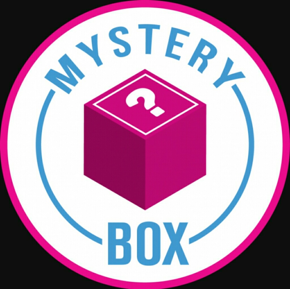 Accessory and/or Plus Clothing Mystery Box