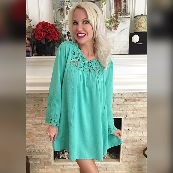 Mint crochet lace front detail tunic dress. - Picture 3 of 3