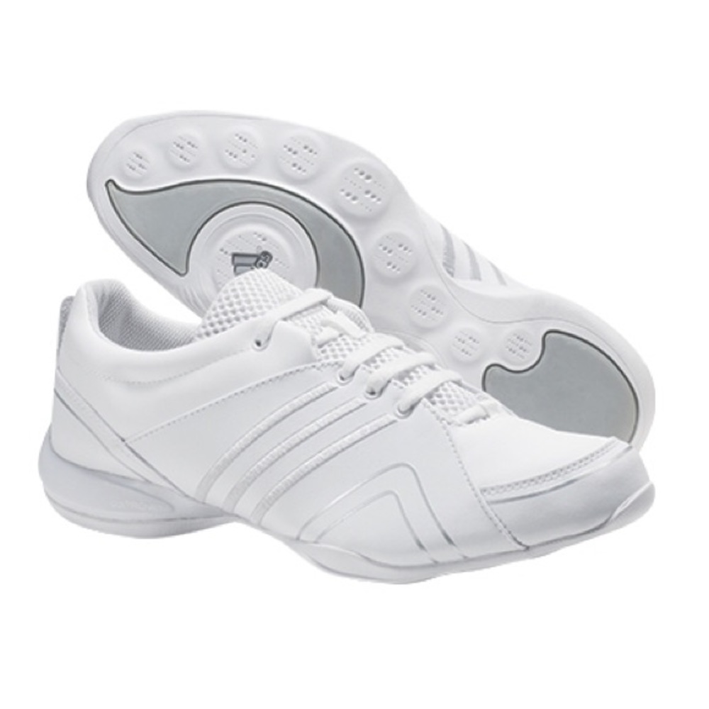 🆕  Adidas Cher Flyer Shoes
