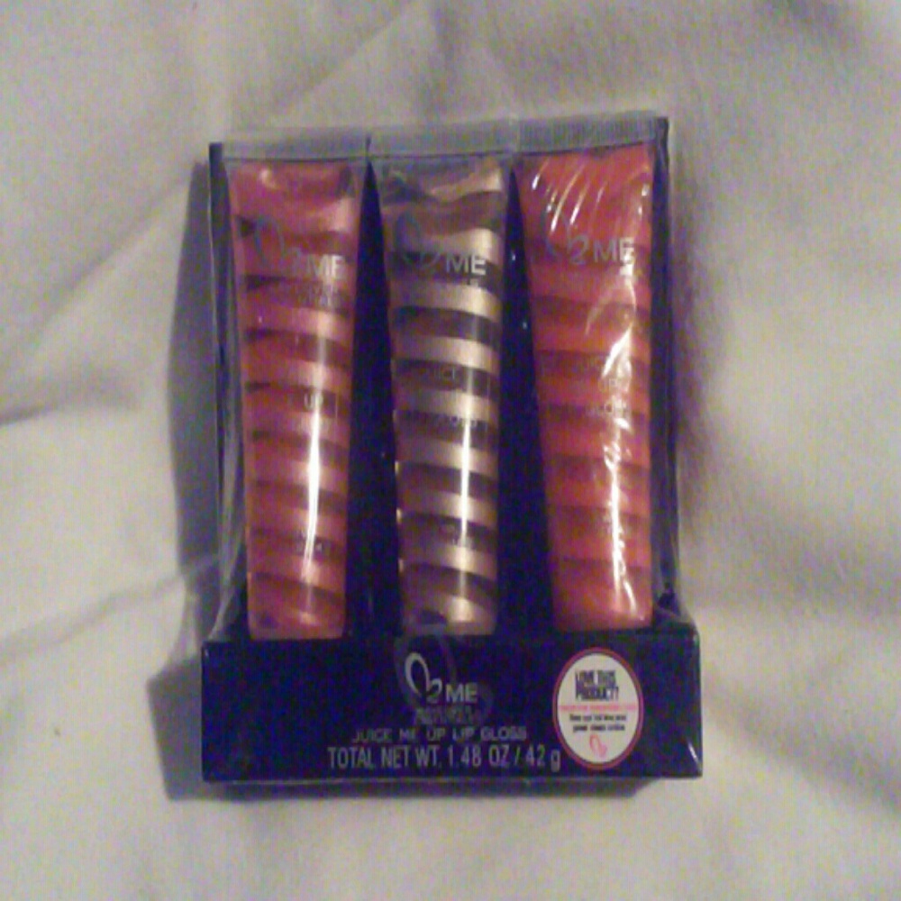 lip gloss
