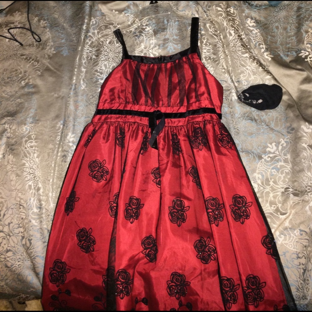 Formal red and black dress for children
