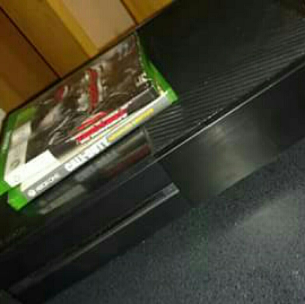 Xbox one - Picture 2 of 4