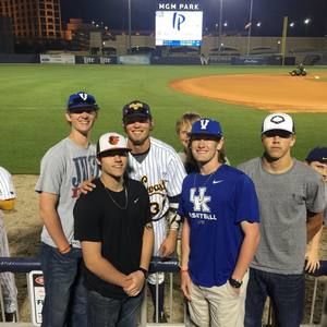 Meet your Posher, Aaron