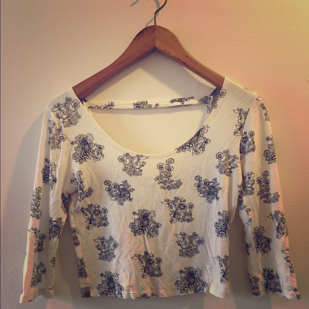 Urban Outfitters crop top