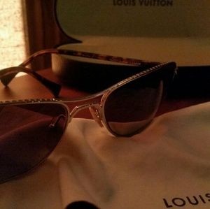 Authentic Louis Vuitton Sunglasses