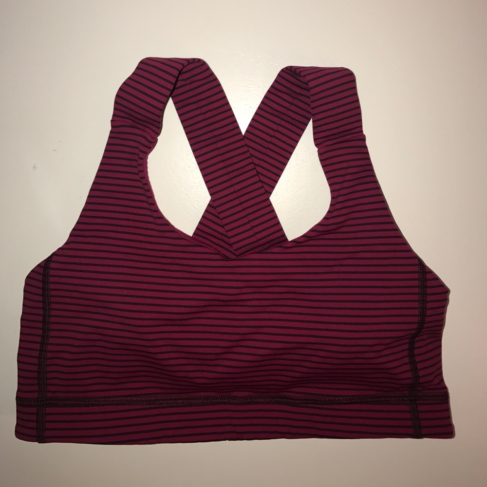 lulu🍋 burgundy red and black sports bra