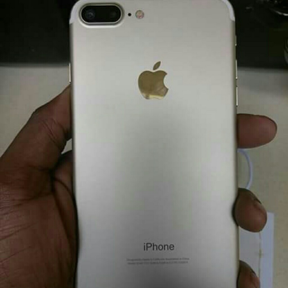 Iphone 6 plus - Picture 3 of 4