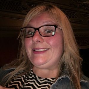 Meet your Posher, Shelley