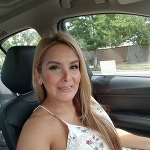 Meet your Posher, Cynthia