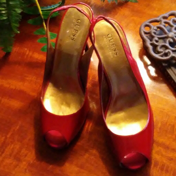 Guess by Marciano Red Patent Heels - Picture 7 of 8