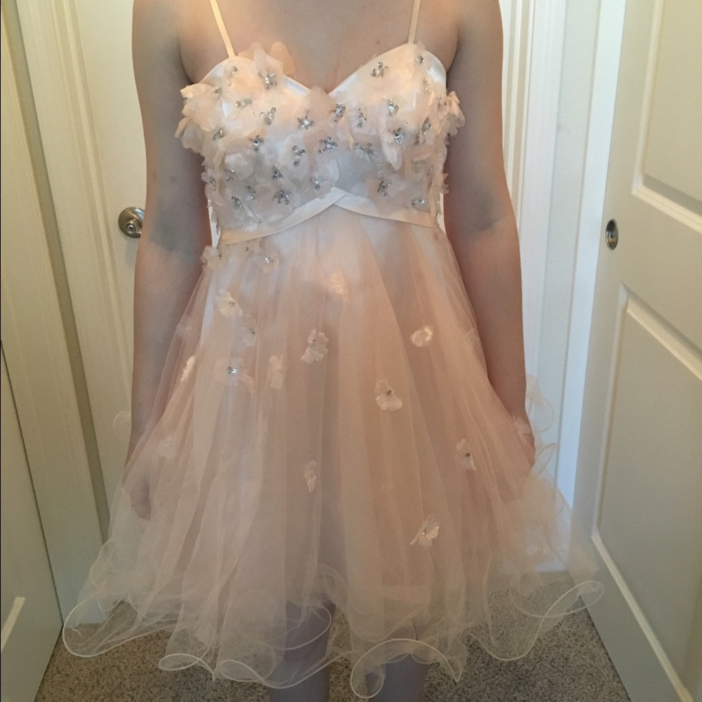 Worn once ! Beautiful homecoming dress