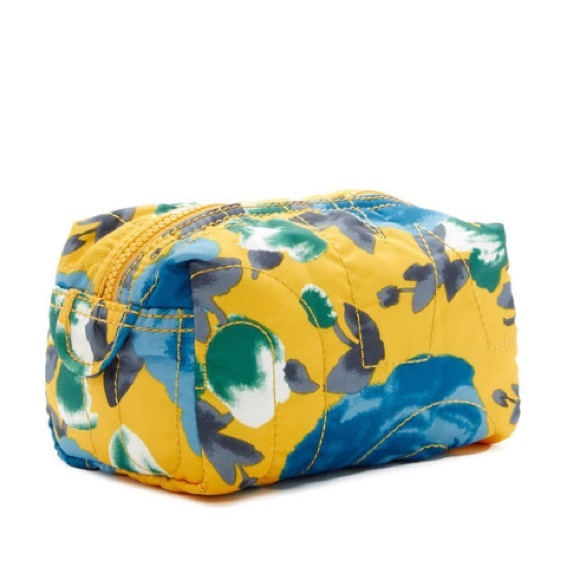 Marc By Marc Jacobs Cosmetic Case - Picture 7 of 7