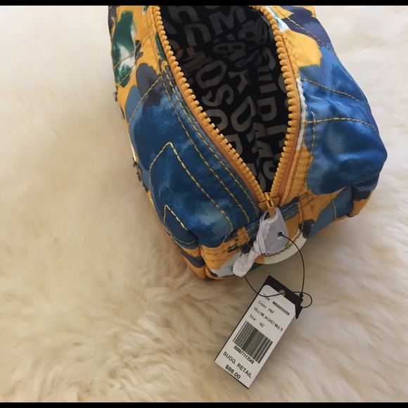 Marc By Marc Jacobs Cosmetic Case - Picture 4 of 7