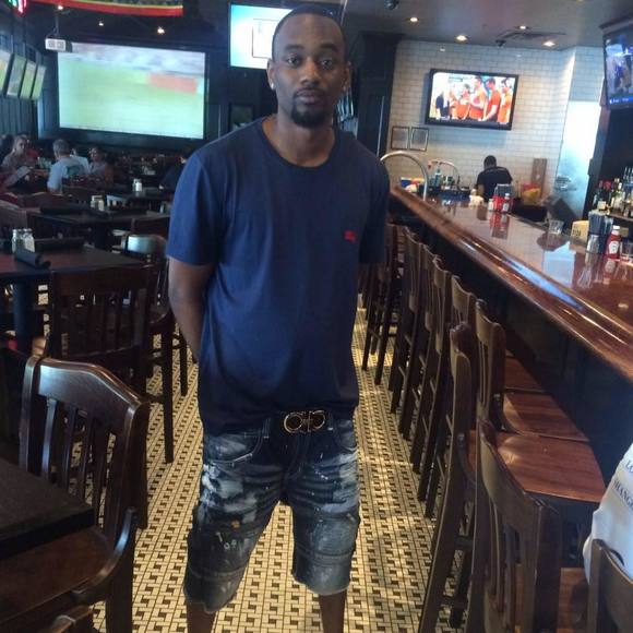 Meet your Posher, Chris - Picture 1 of 1