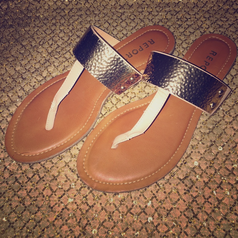 Gorgeous Nude/Gold Sandals