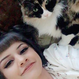 Meet your Posher, Selena