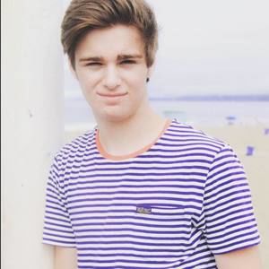 Meet your Posher, Sean