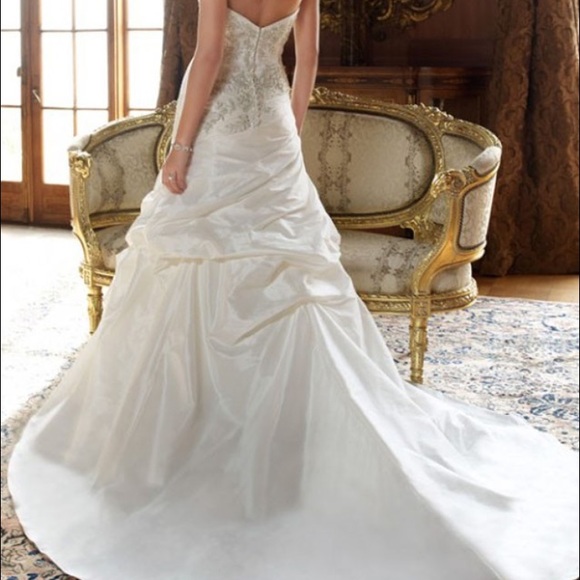 Casablanca 1996 wedding dress ~NEW-never worn - Picture 3 of 4