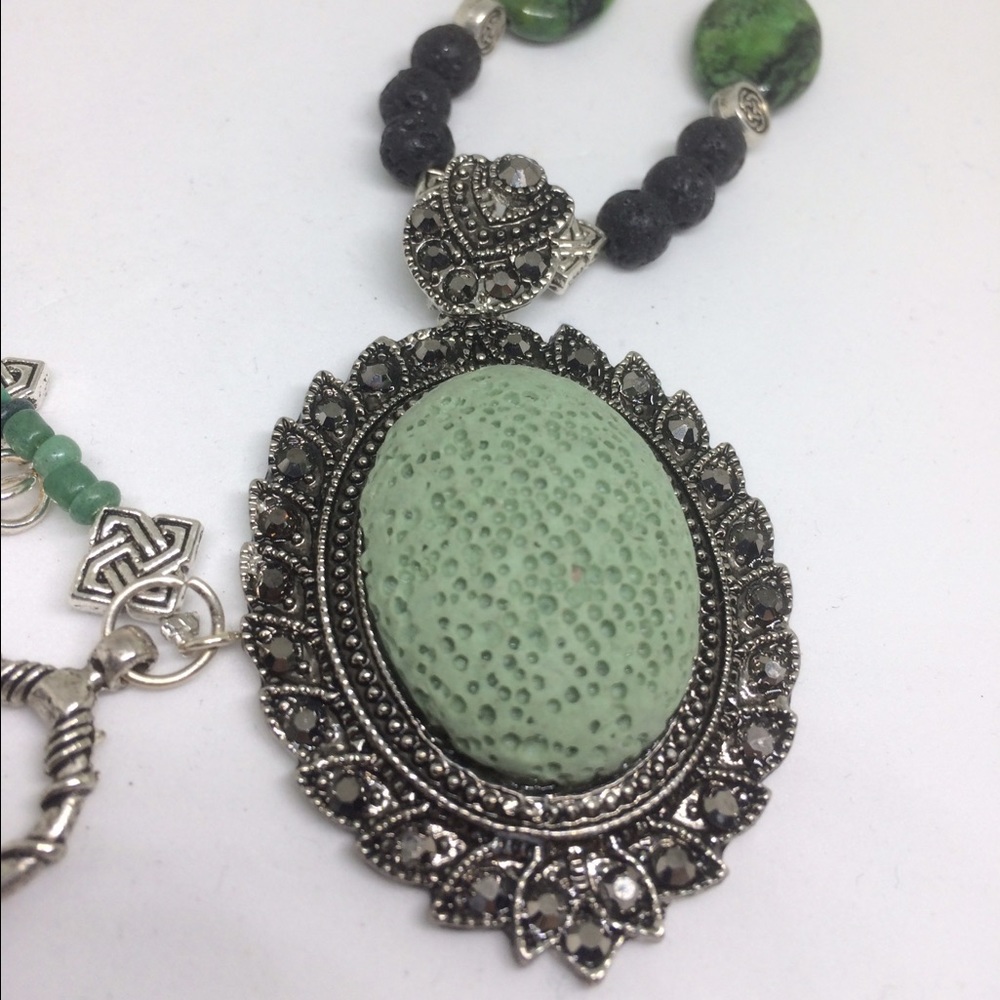 ✅SALE‼️MARCASITE &LAVA STONE ESSENTIAL OIL PENDANT - Picture 4 of 7
