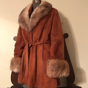 Vintage suede fur trim coat. Very classy style!