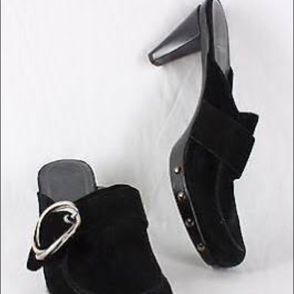 Stuart weitzman metallic green studded clog