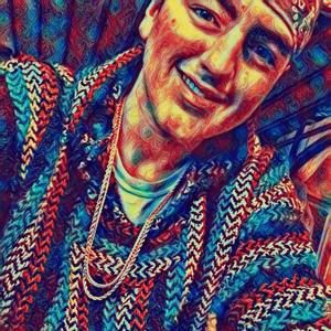 Meet your Posher, Alex