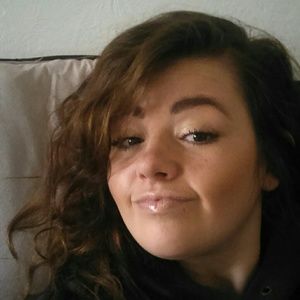 Meet your Posher, Kasandra