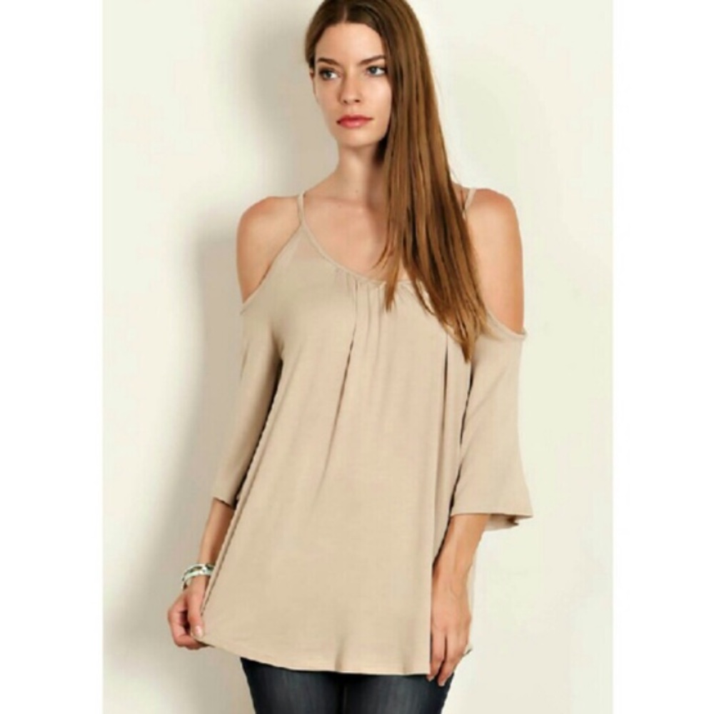 Fashionomics Cold Shoulder Tunic