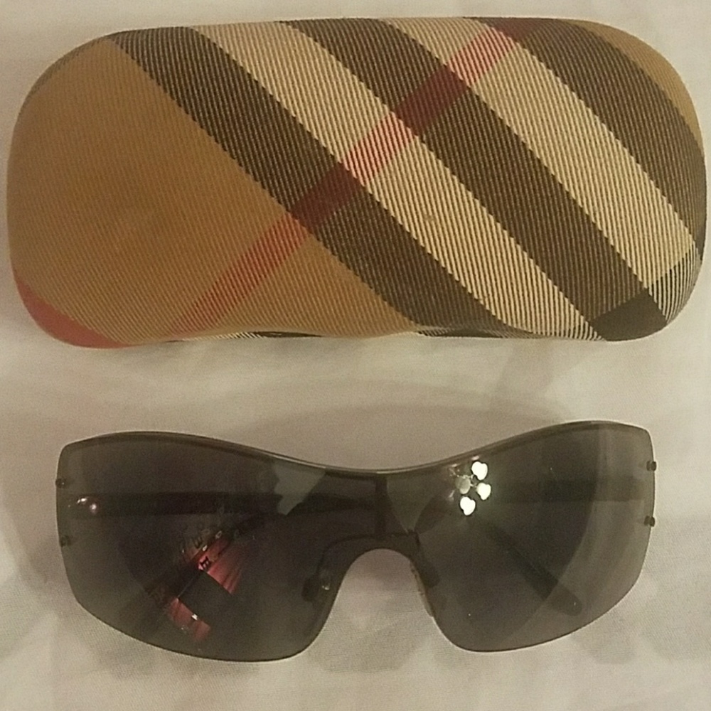 Burberry Sunglasses
