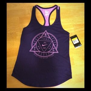 Nike athletic tee, brand new