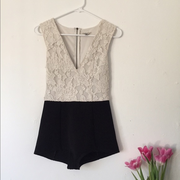 Urban Outfitters COPE Romper - Picture 1 of 3
