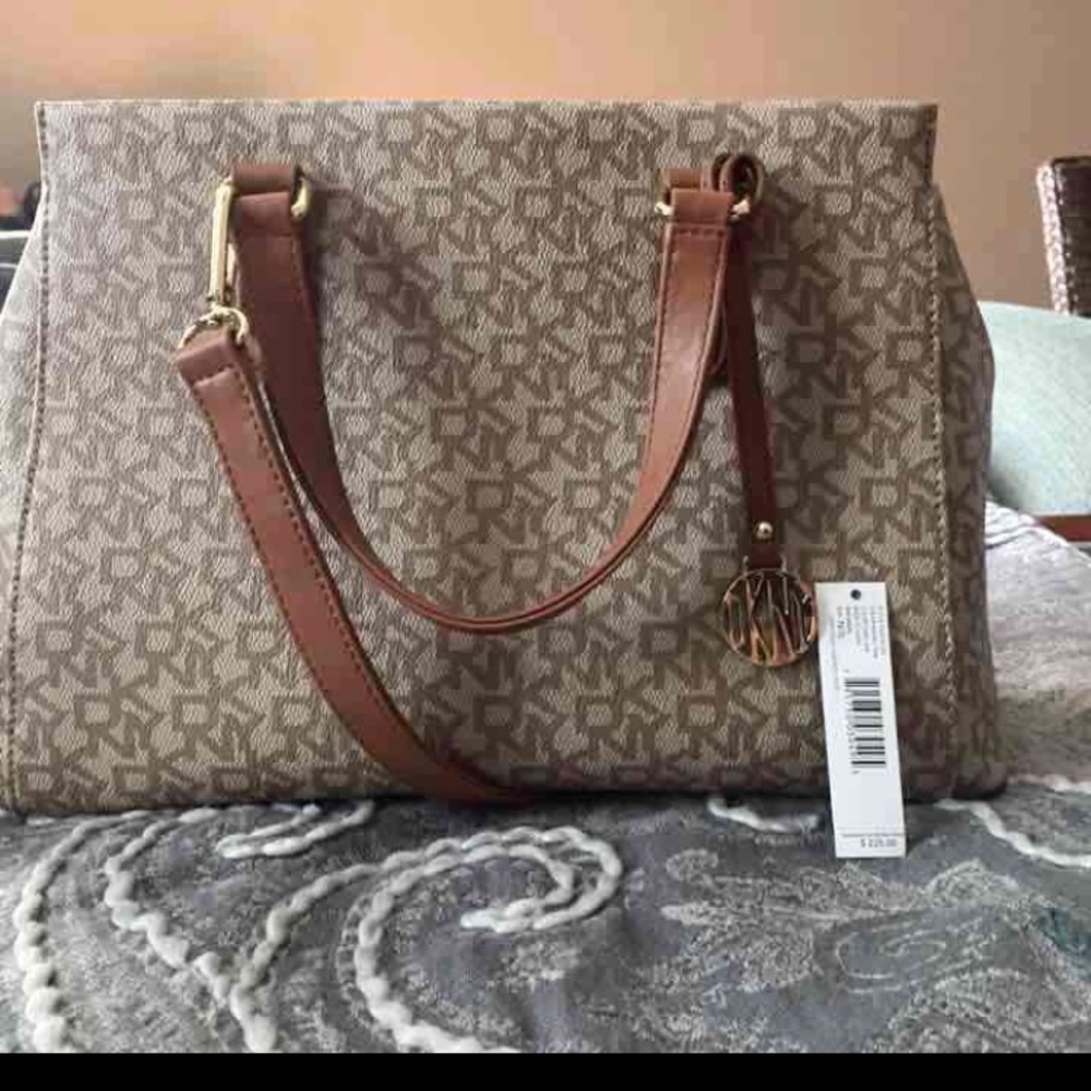 DKNY purse