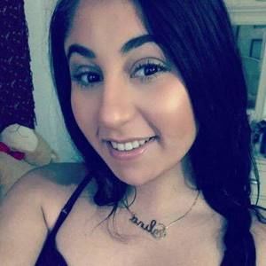Meet your Posher, Elina